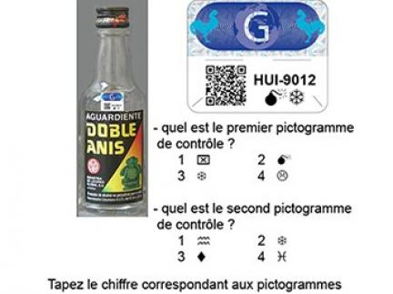 Label with QR Code and pictogram